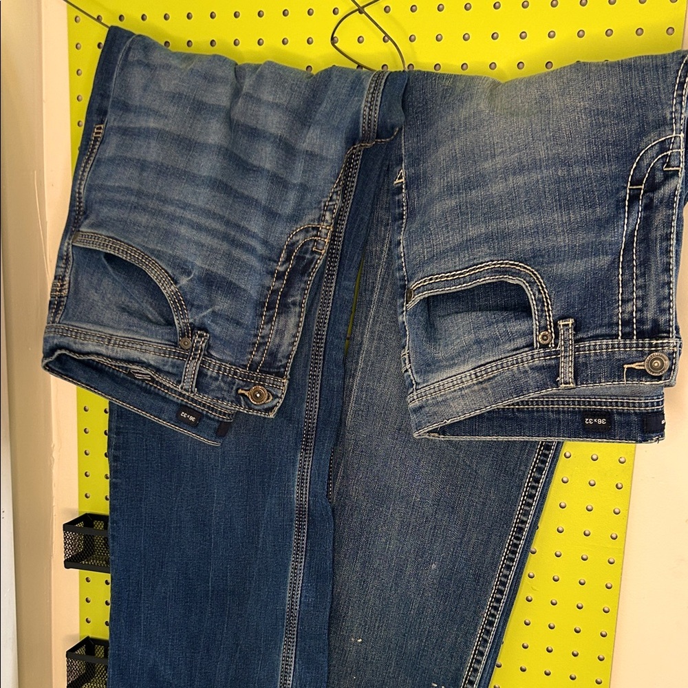 BKE Straight Leg Blue Jeans